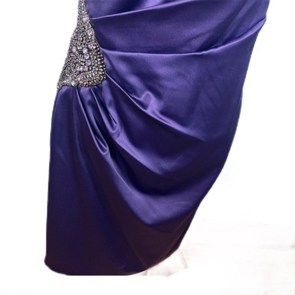 Eliza J One-Shoulder Midi Length Purple Satin Dress with Sequins Size 8 Pristine - Picture 12 of 12